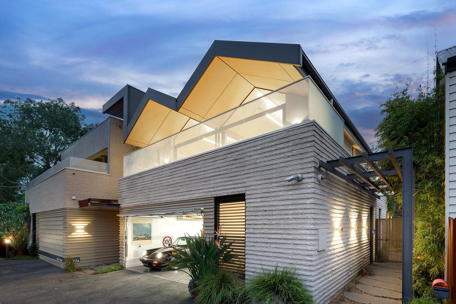 72 Bowen Crescent, Princes Hill Property History & Address Research