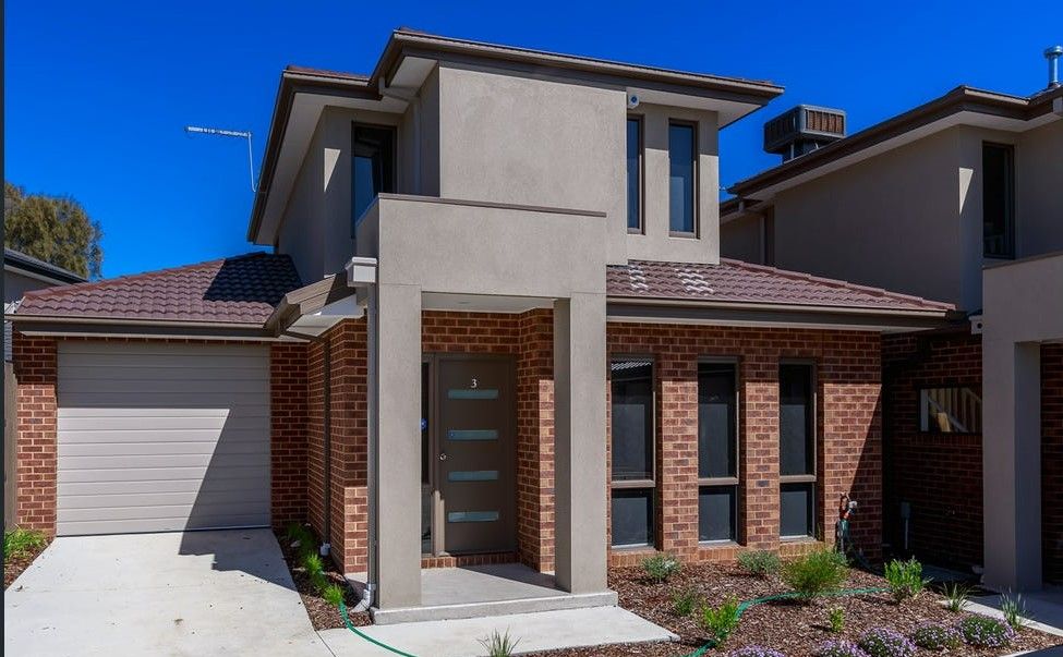 3 bedrooms Townhouse in 3/14 Gilligans Court ROWVILLE VIC, 3178