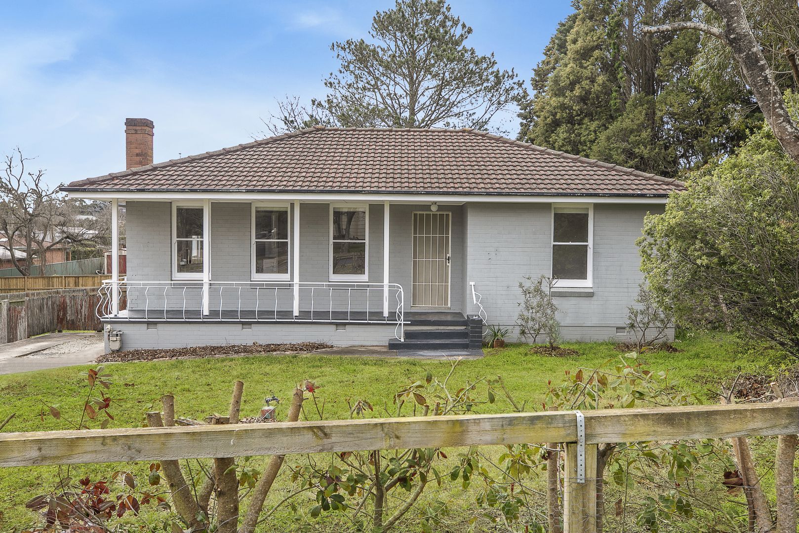 34 Sheaffe Street Bowral Nsw 2576 House For Rent 495 Domain