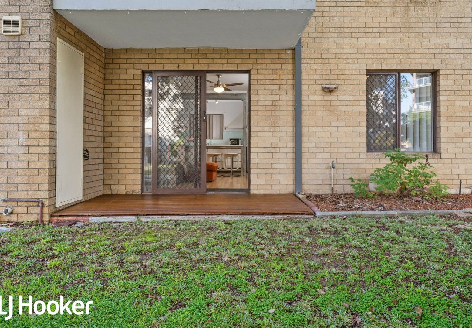 2 bedrooms Apartment / Unit / Flat in 16/56 Riversdale Road RIVERVALE WA, 6103