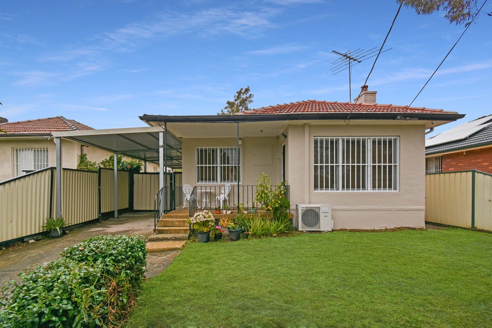 15 Minmai Road, Chester Hill NSW 2162, Image 0
