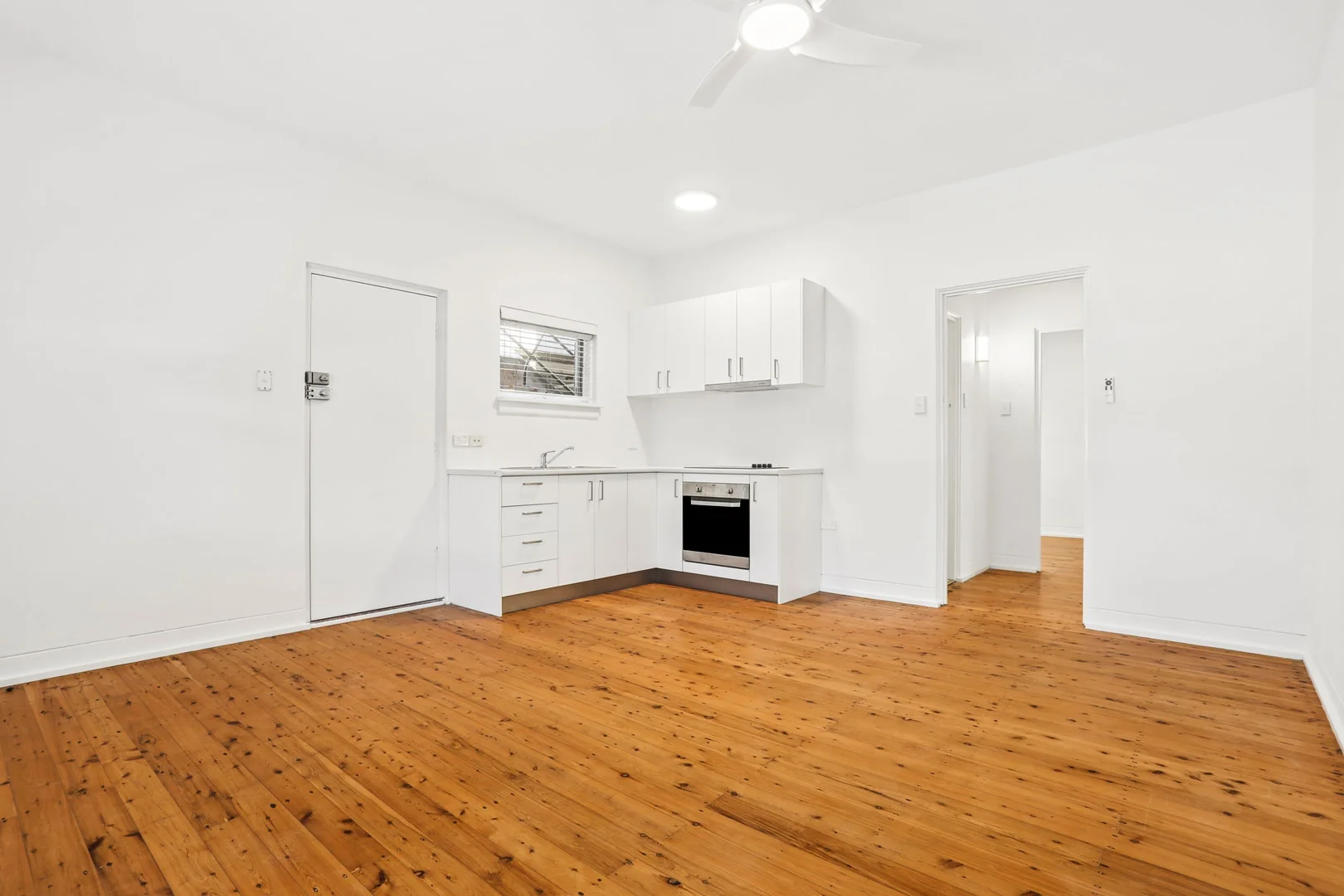 Additional image 3 of 5/4 Laycock Avenue, Cronulla NSW 2230