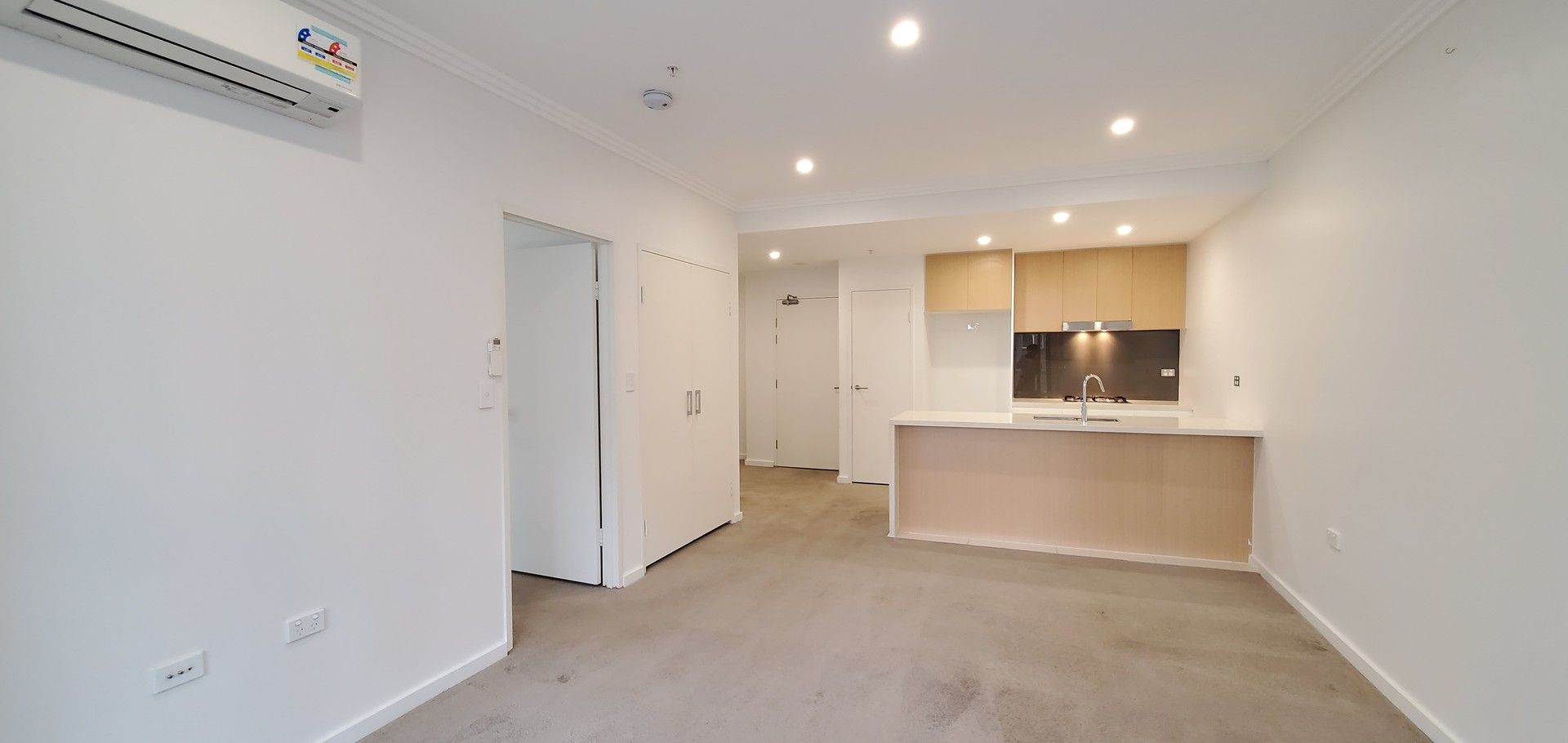 1 bedrooms Apartment / Unit / Flat in 502/2 Lachlan Street LIVERPOOL NSW, 2170
