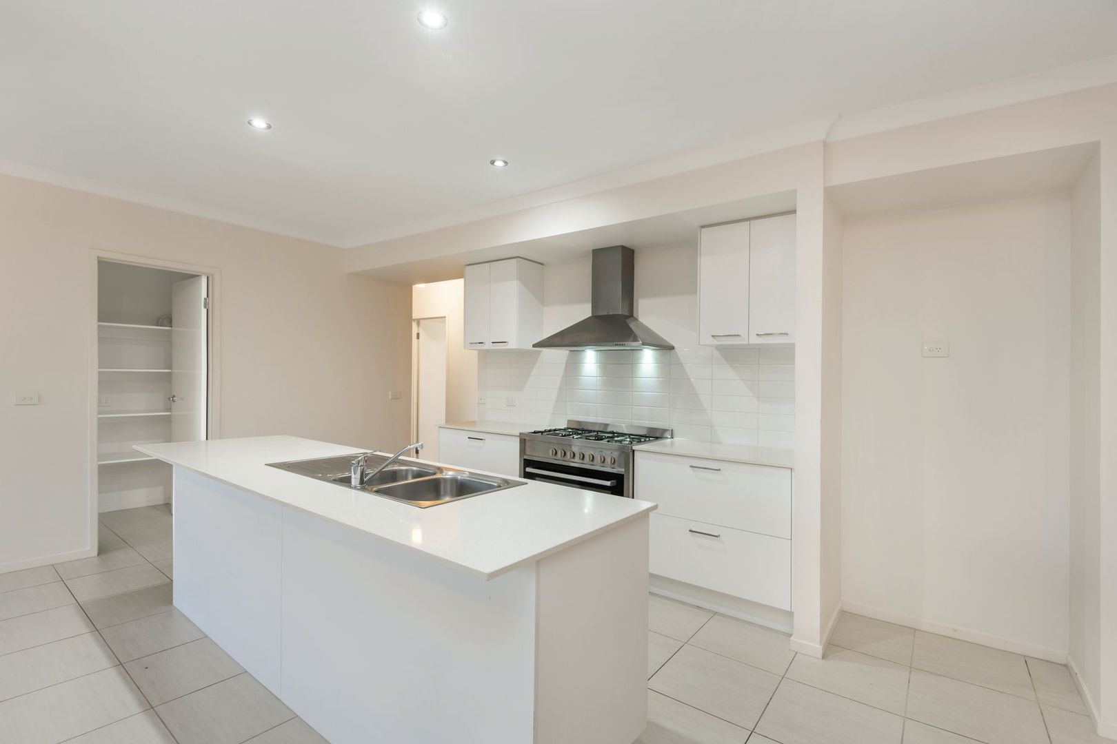 14 Park Village Terrace, Strathfieldsaye VIC 3551, Image 1