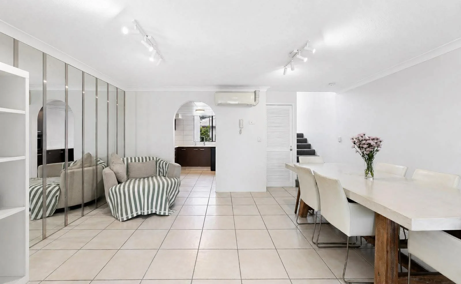 Additional image 5 of 39/24 Hamilton Avenue, Surfers Paradise QLD 4217