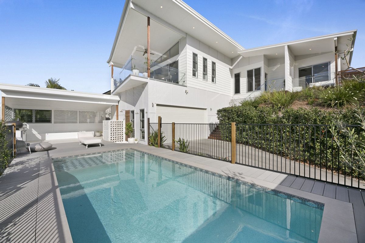 4 bedrooms House in 48 Sky Royal Terrace BURLEIGH HEADS QLD, 4220