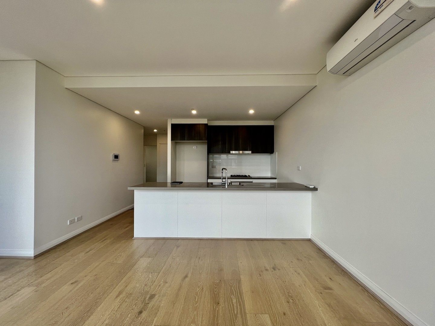 2 bedrooms Apartment / Unit / Flat in 1003/5-9 Frech Ave BANKSTOWN NSW, 2200