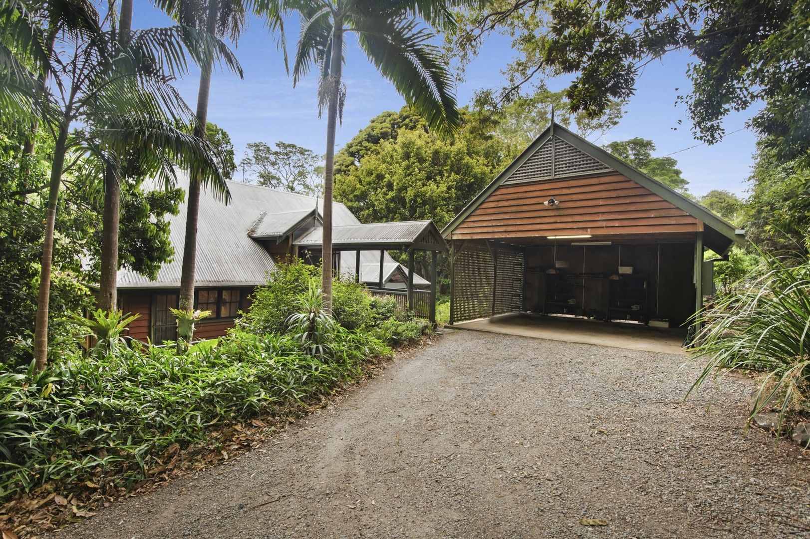 1818 Mount Glorious Rd, Mount Glorious QLD 4520 Domain