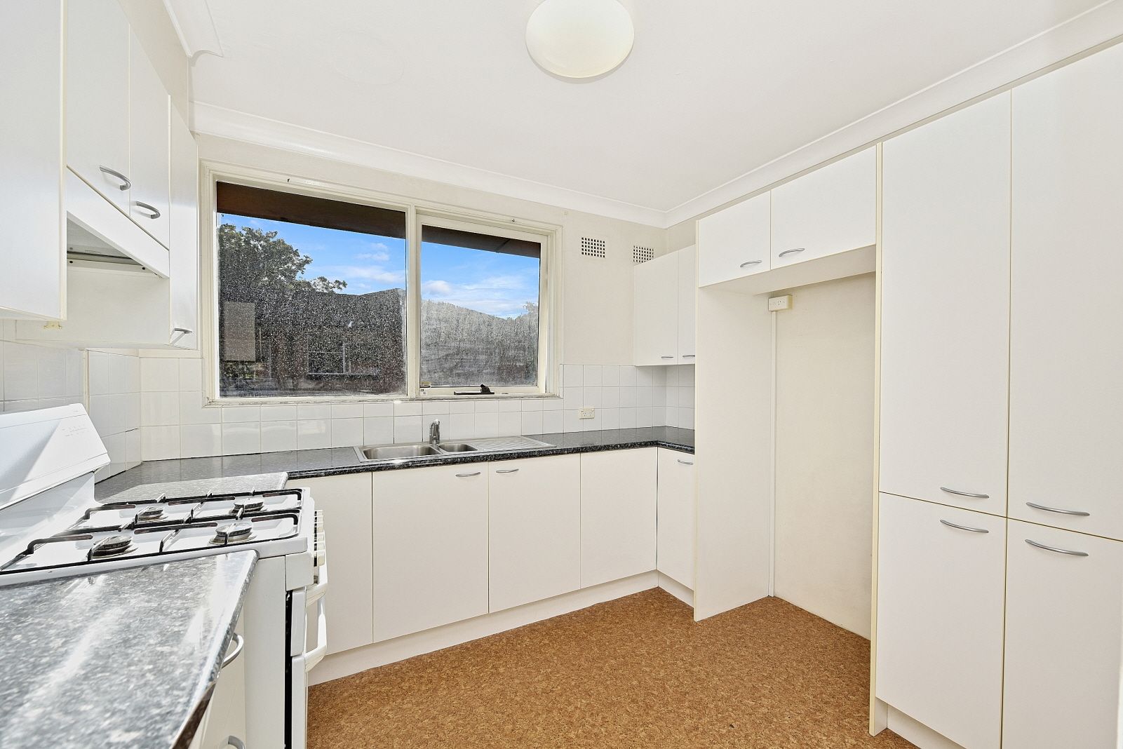 2 bedrooms Apartment / Unit / Flat in 16/55 Grosvenor Crescent SUMMER HILL NSW, 2130