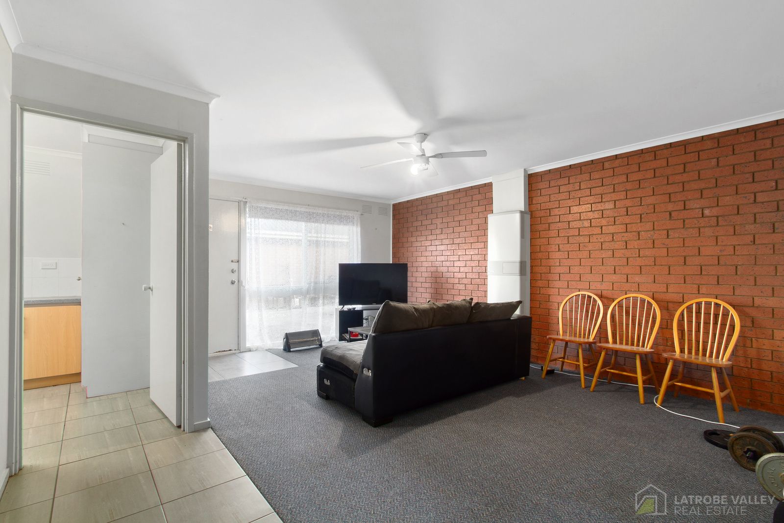 4/9 Hyland Street, Moe VIC 3825, Image 1