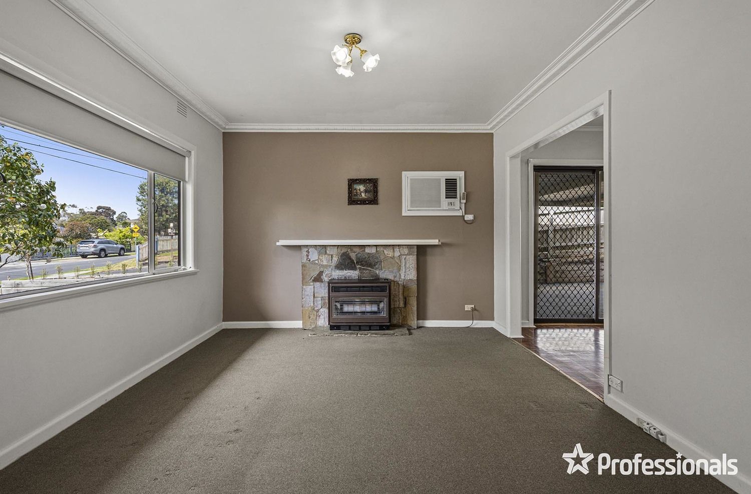 47 Allendale Road, Croydon VIC 3136, Image 2