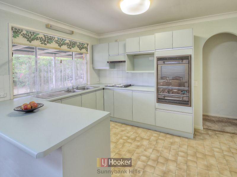 21 Cressida Street, SUNNYBANK HILLS QLD 4109, Image 1