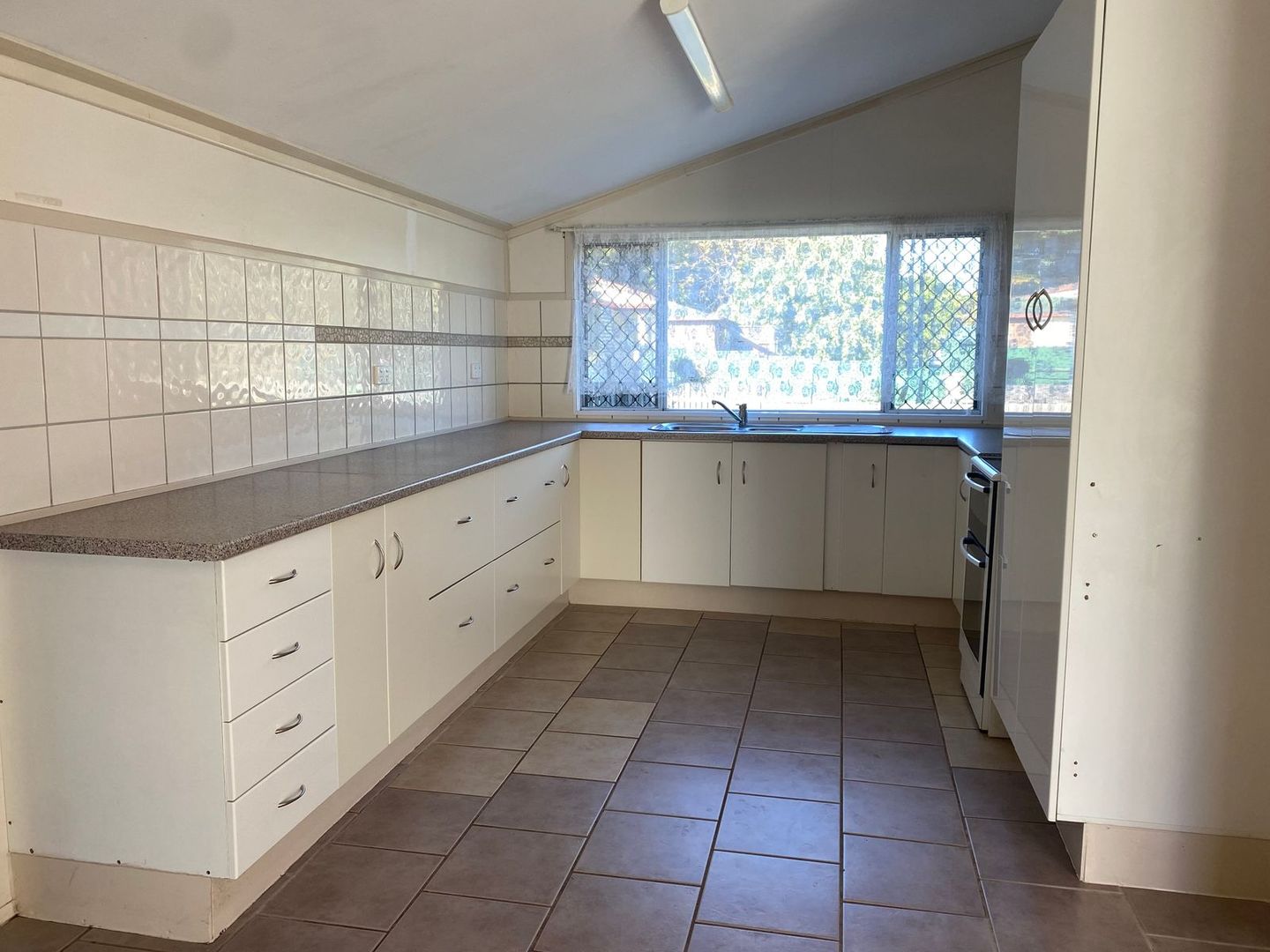 1 Maudsley Road, Sarina QLD 4737, Image 2