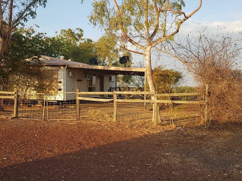 7 Forsyth Street, Normanton QLD 4890 Domain