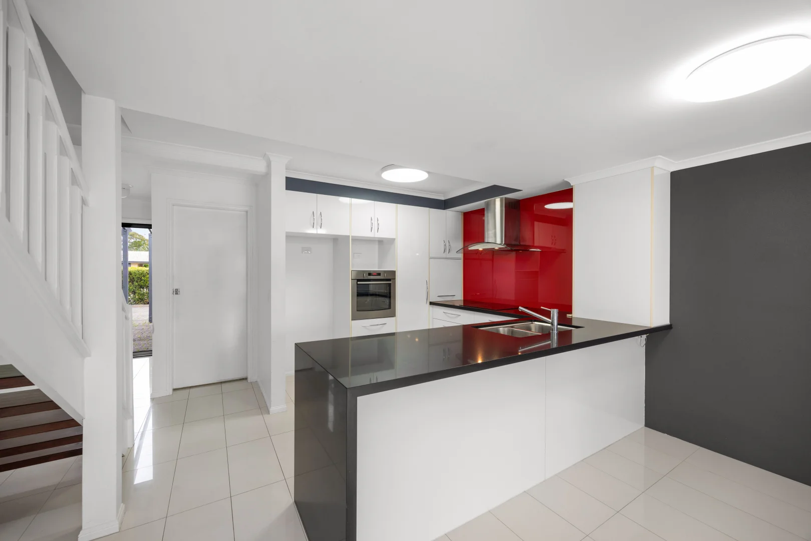 Additional image 3 of 4/102-104 Broadwater Avenue, Maroochydore QLD 4558