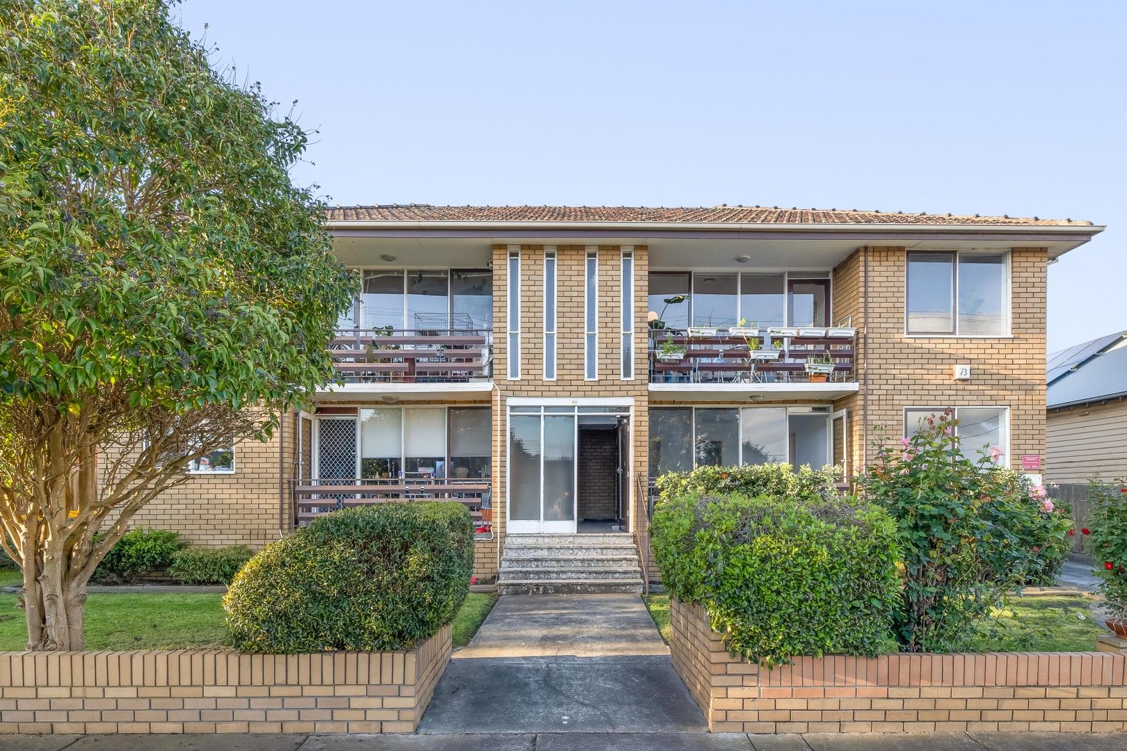 2/73 Collins Street, Thornbury VIC 3071 Apartment For Rent 465