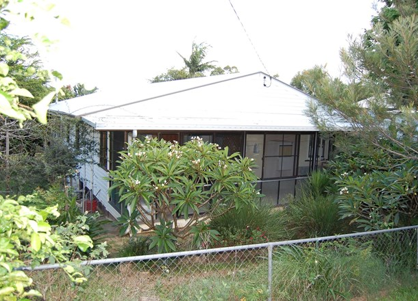 9 Stewart Street, Kilcoy QLD 4515