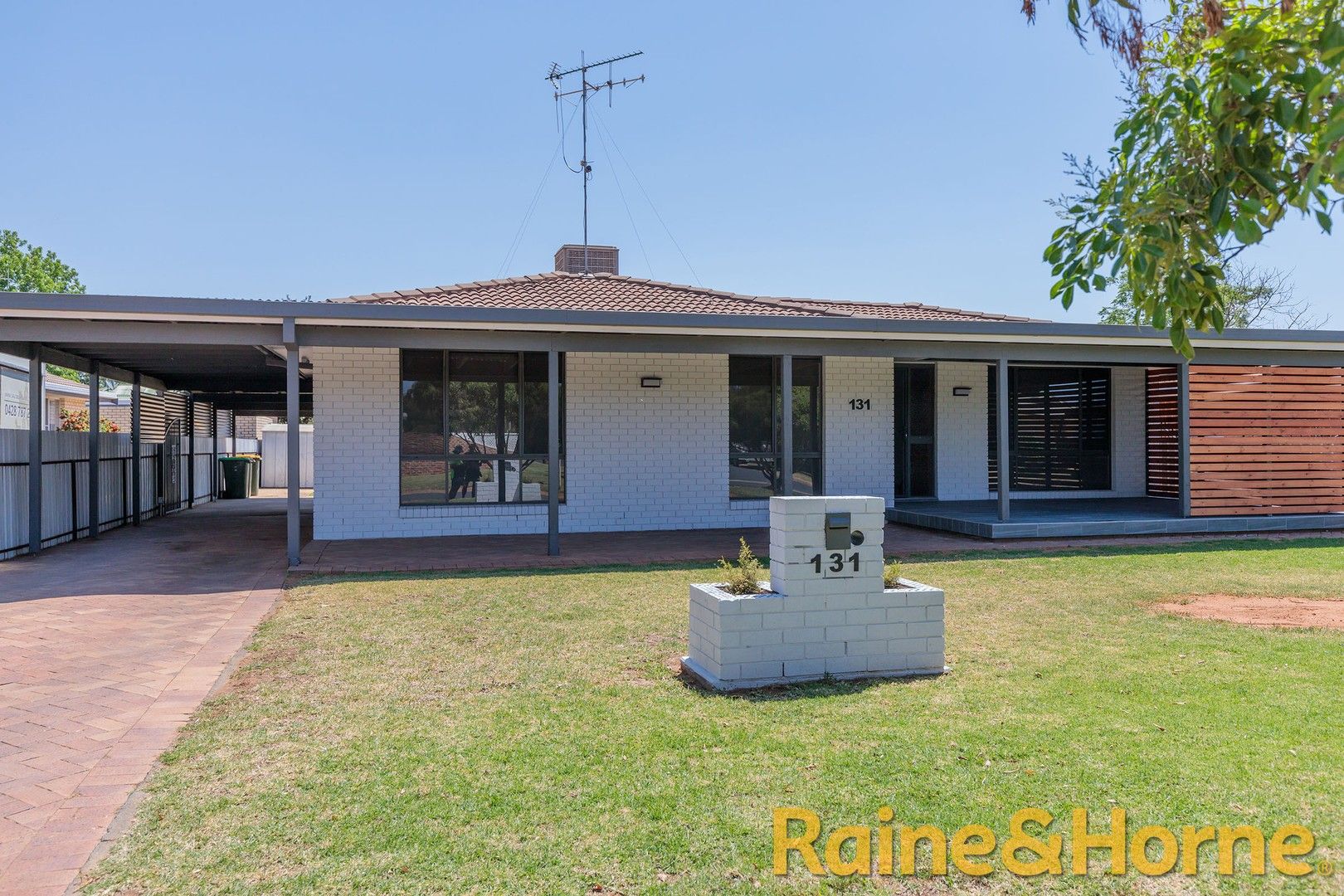 131 Moss Avenue, Narromine NSW 2821 House For Rent 450 Domain