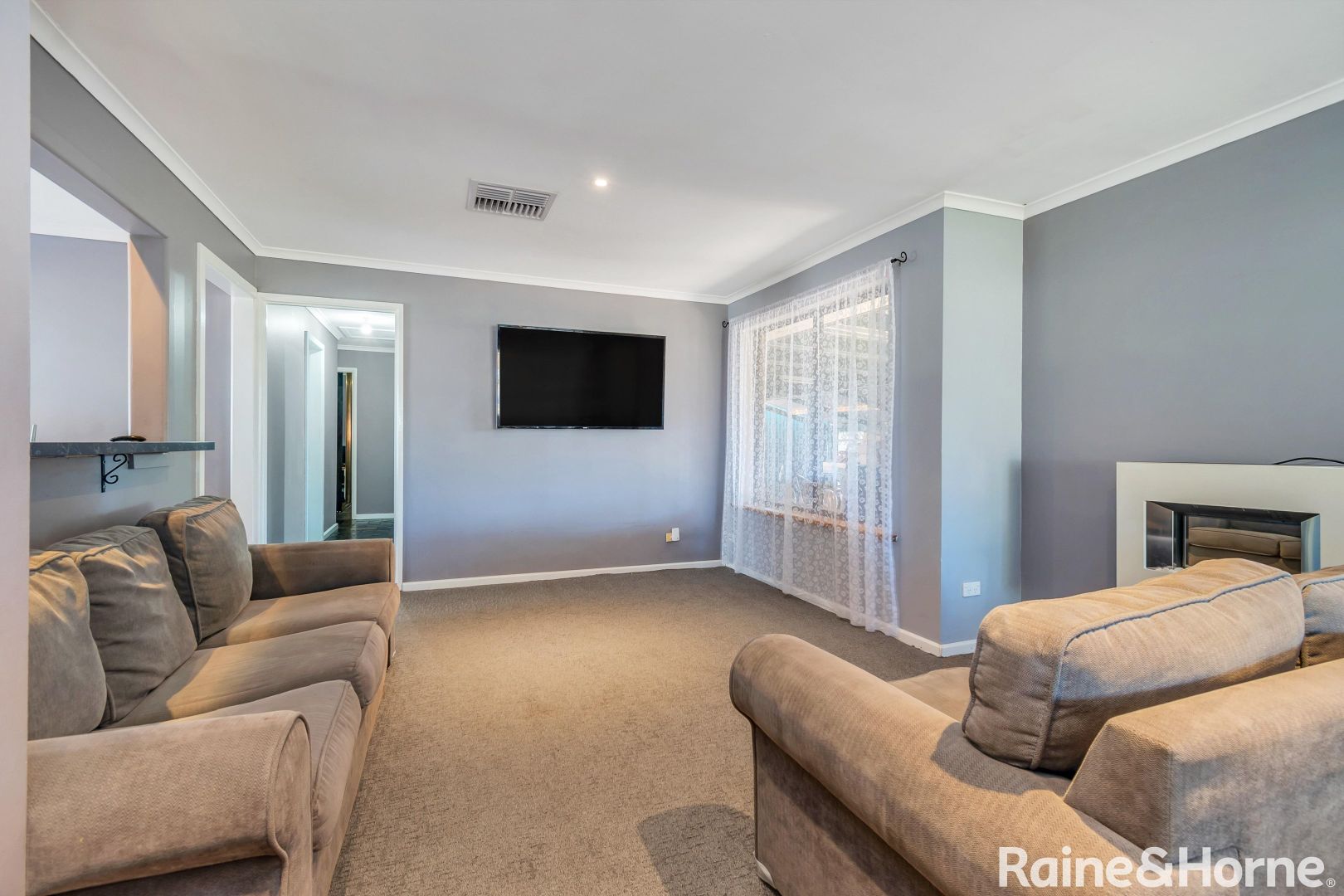 8 Sander Court, Burton SA 5110, Image 2