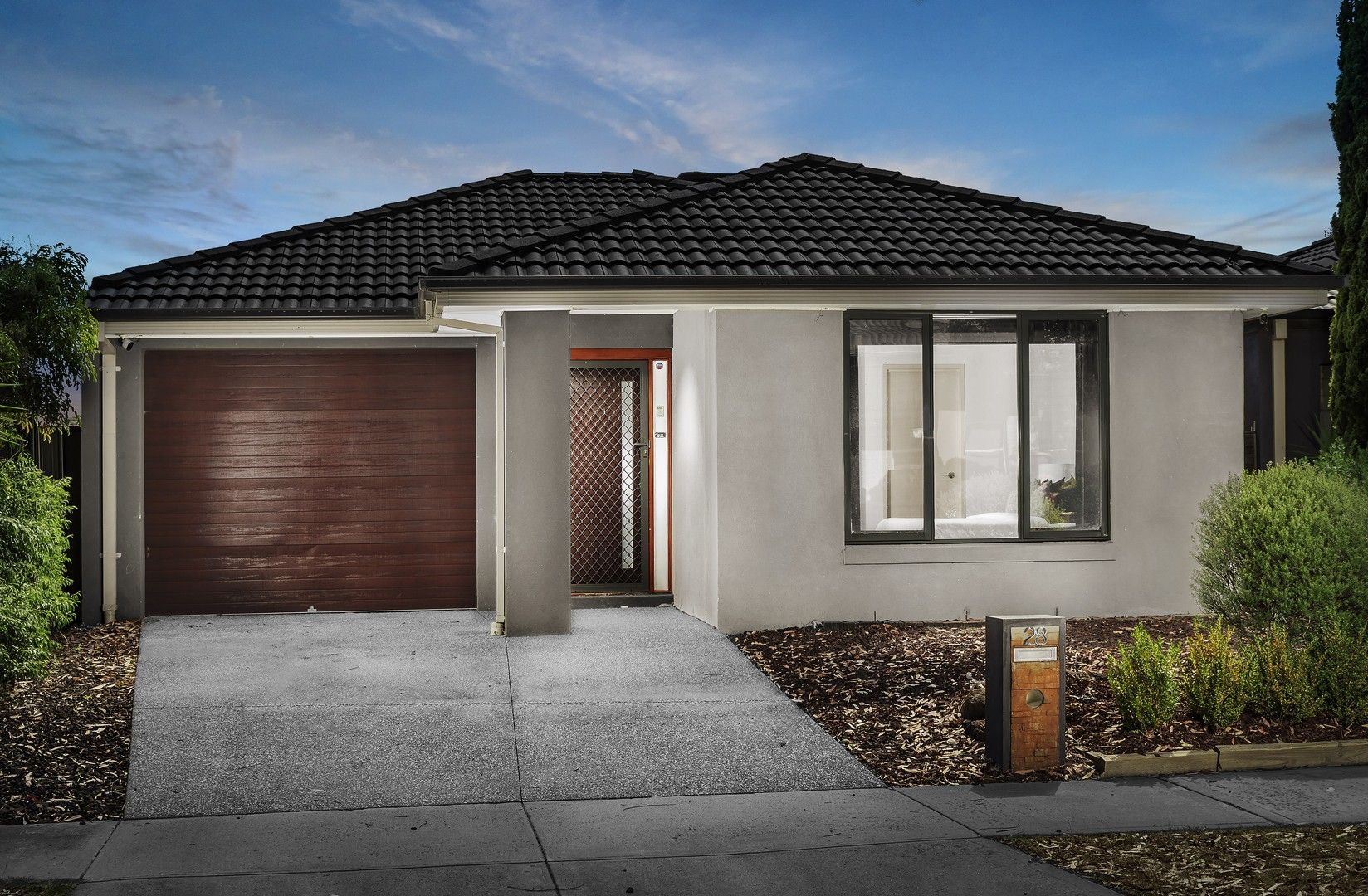 28 Dalziel Drive, Mernda VIC 3754, Image 0