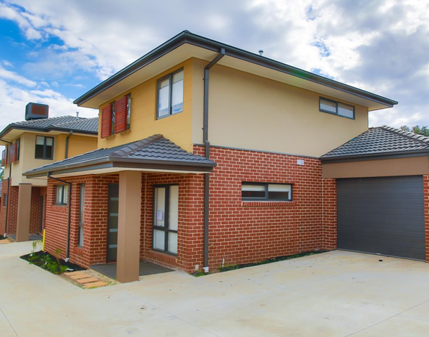 2/12 Doveton Avenue, Eumemmerring VIC 3177