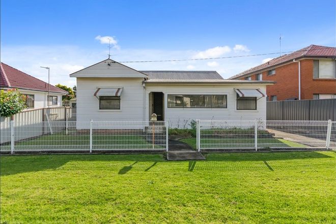 Picture of 34 Connaghan Avenue, EAST CORRIMAL NSW 2518
