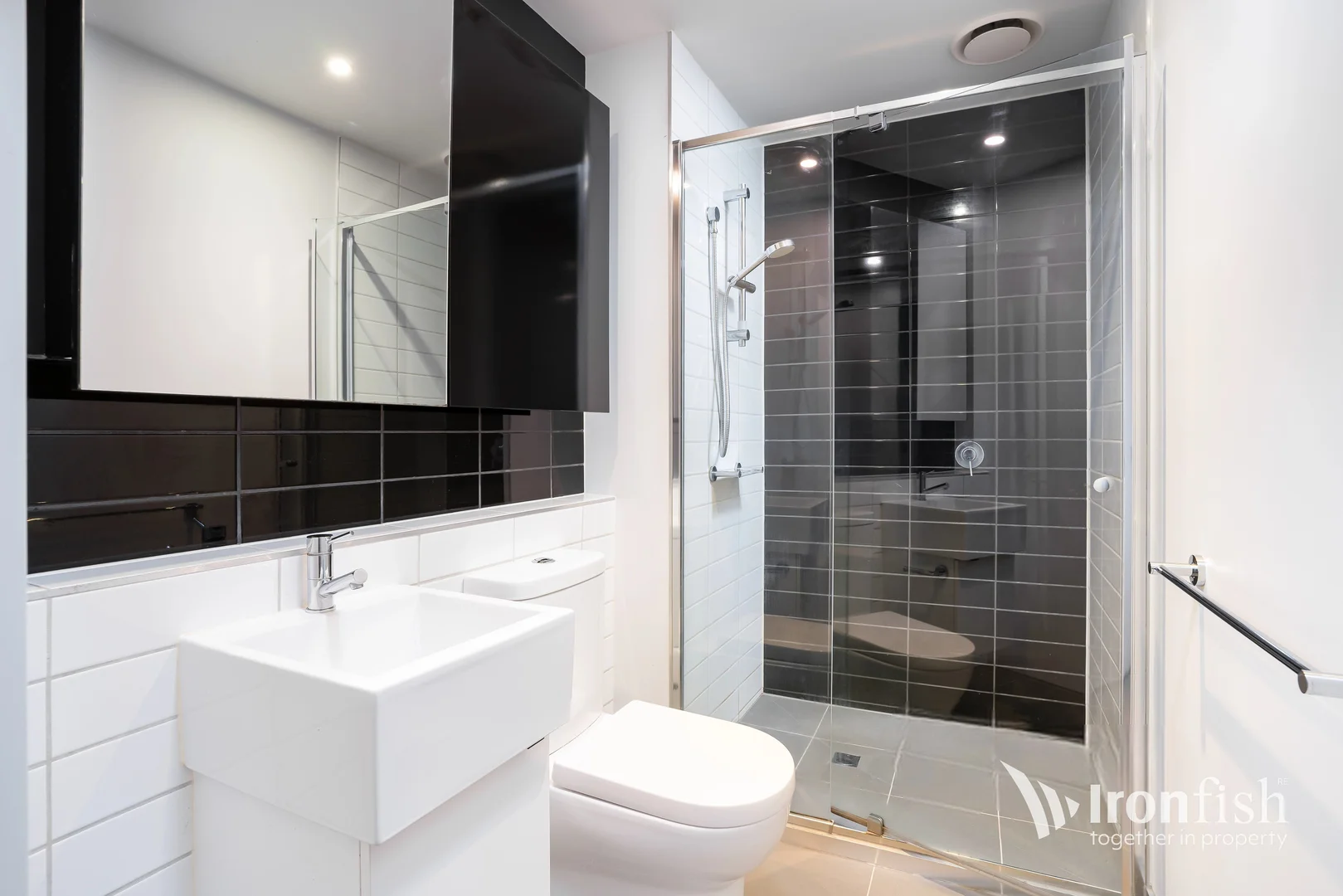 Additional image 6 of 2413/80 A'Beckett Street, Melbourne VIC 3000