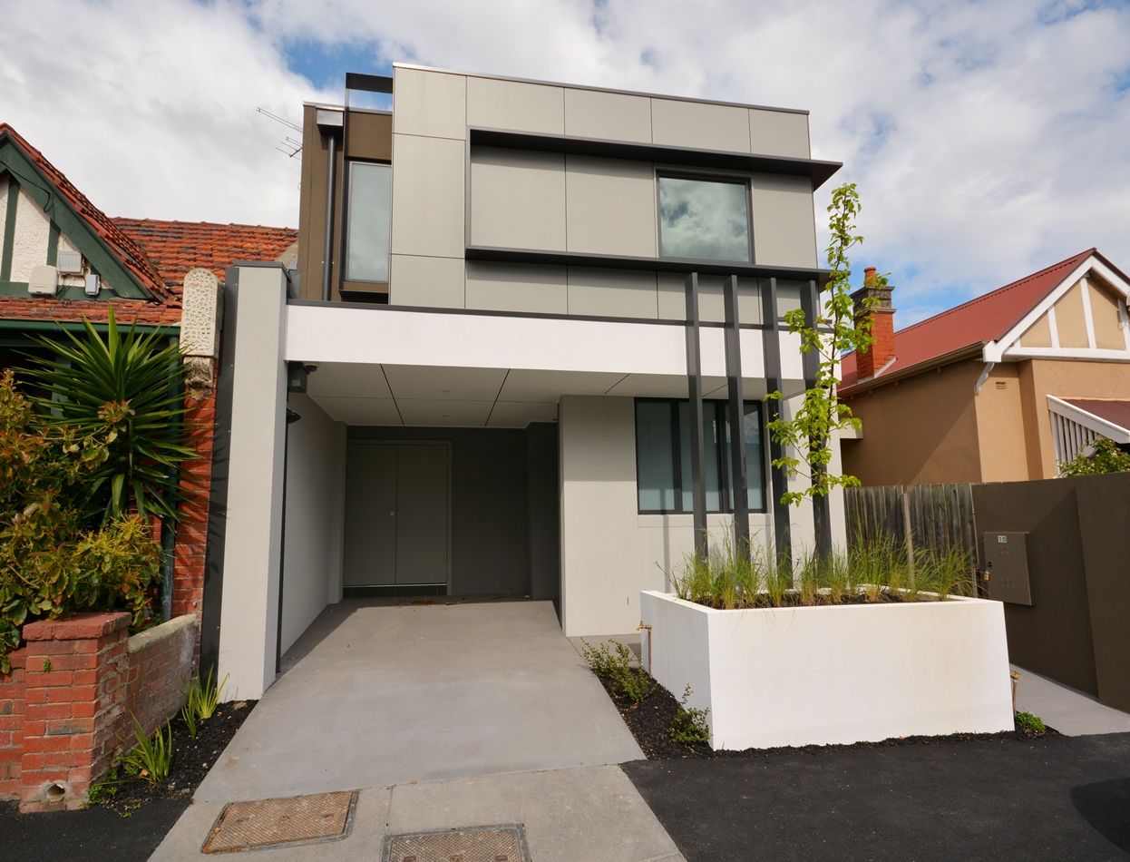 2 bedrooms Townhouse in 1/10 Market Street ST KILDA VIC, 3182