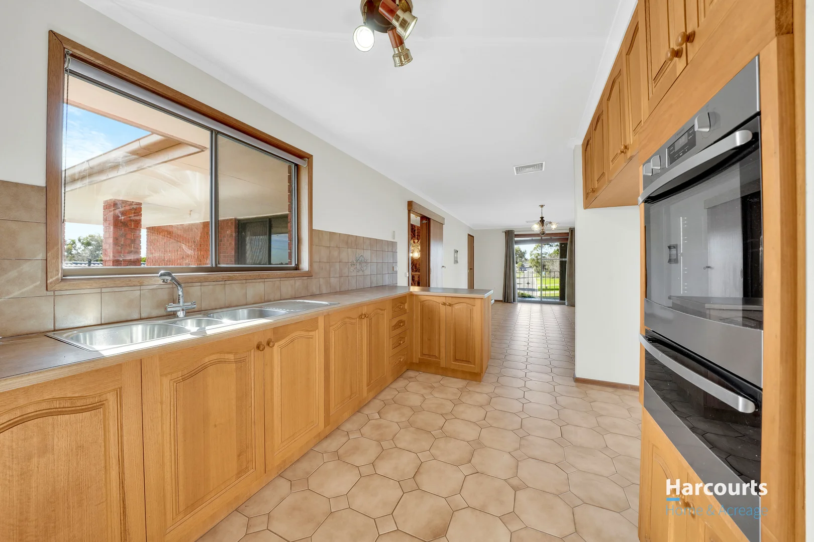 Additional image 14 of 77 Gipps Crescent, Cranbourne North VIC 3977