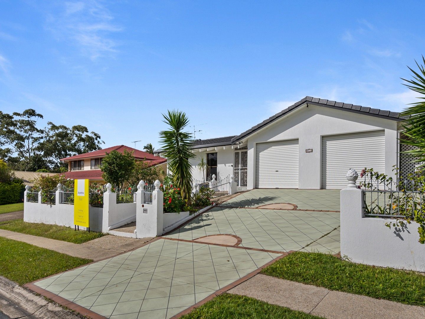 4 bedrooms House in 11 Parton Street STAFFORD HEIGHTS QLD, 4053