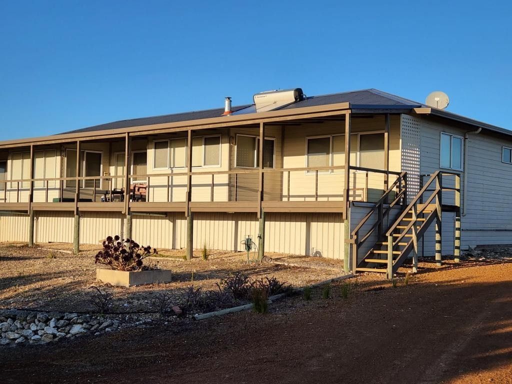 316 Point Henry Road, Bremer Bay WA 6338 House for Sale 1,550,000