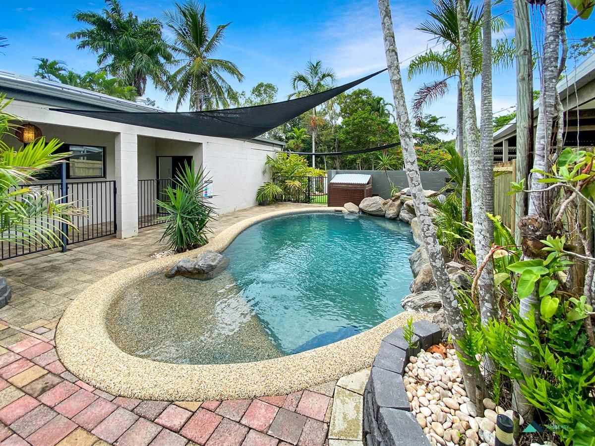 3 bedrooms House in  CLIFTON BEACH QLD, 4879