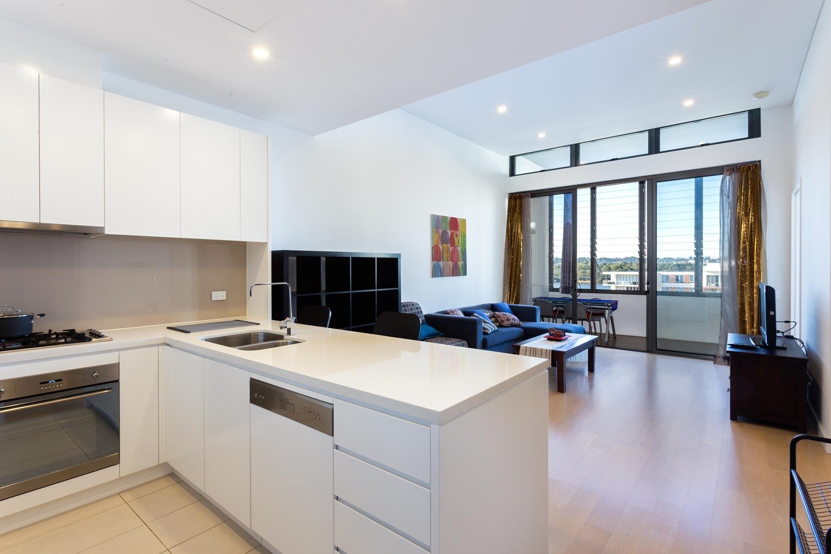 2 bedrooms Apartment / Unit / Flat in 910/2 Peake Avenue RHODES NSW, 2138