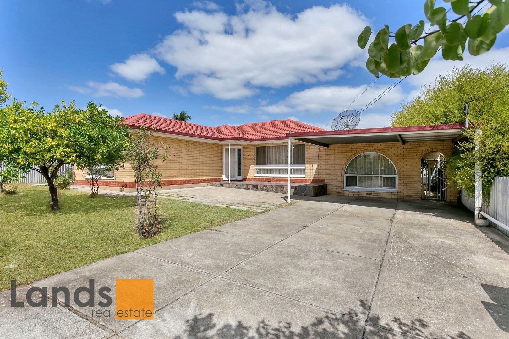 27 Campbell Drive, Para Hills SA 5096, Image 0