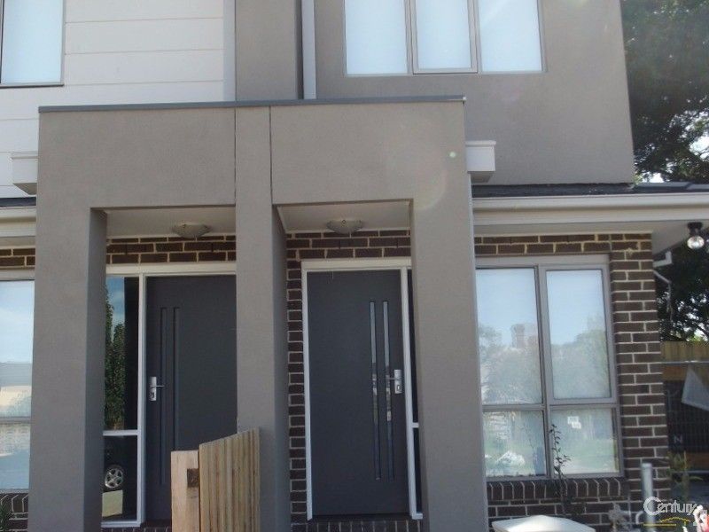 2 bedrooms Townhouse in 108 Scott Street DANDENONG VIC, 3175