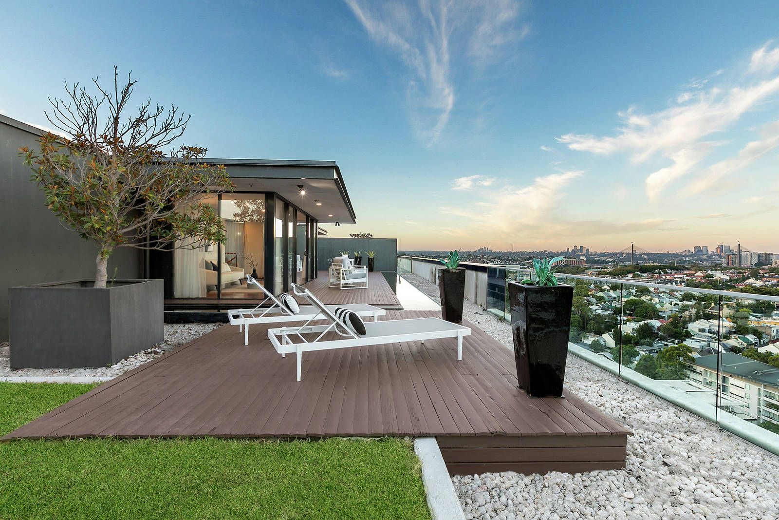 3 bedrooms Apartment / Unit / Flat in Penthouse 1603/1 Sterling Circuit CAMPERDOWN NSW, 2050