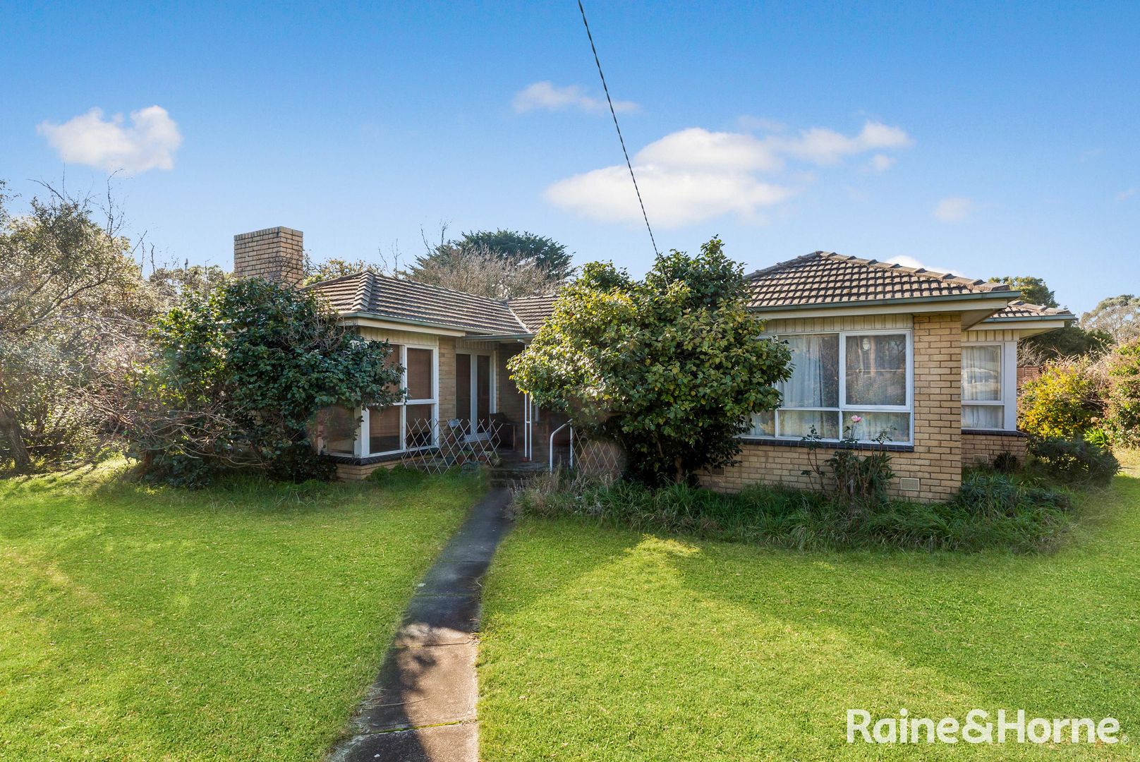 68 -70 Main Street, Romsey VIC 3434, Image 2