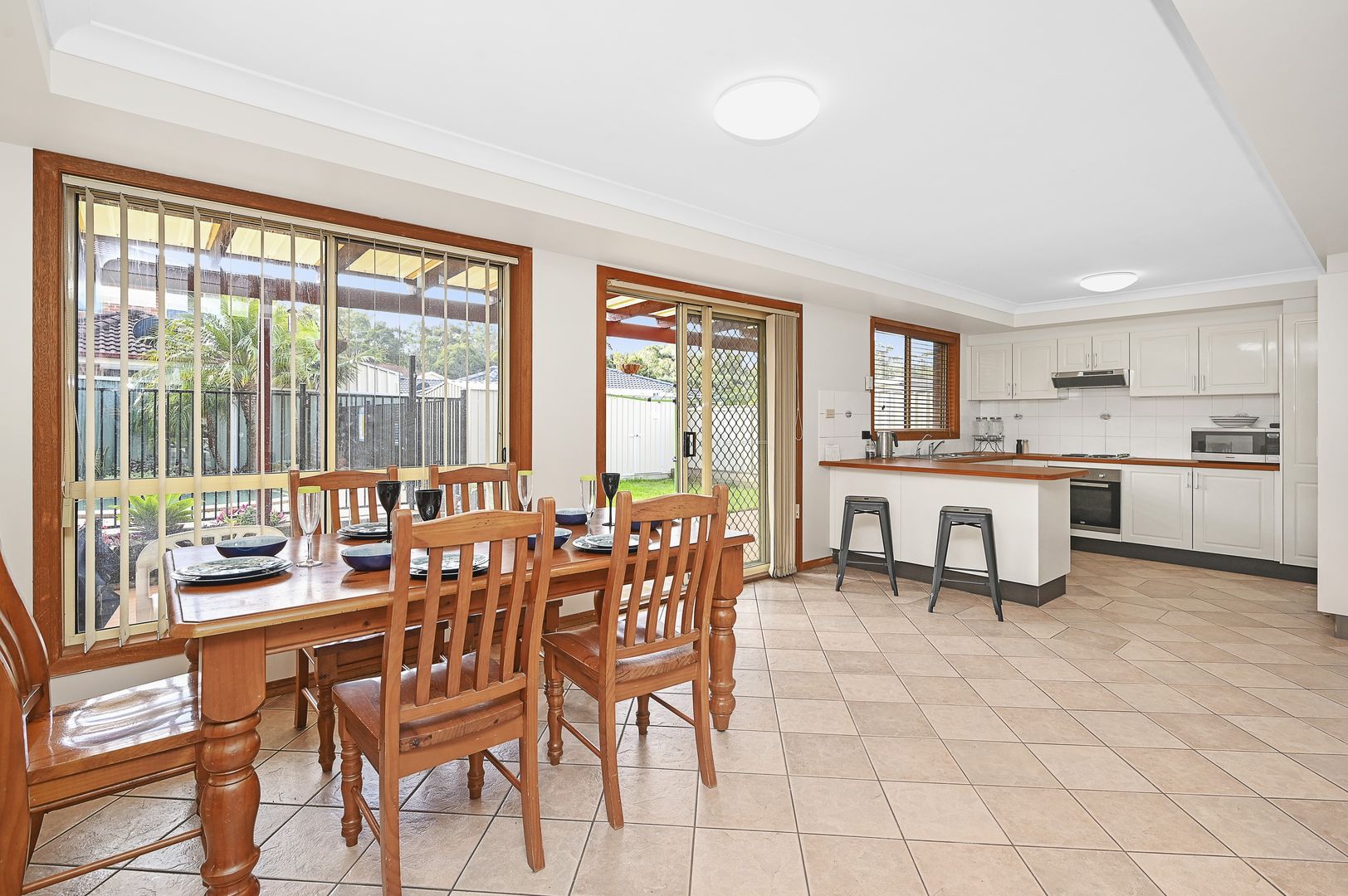 23 Mortimer Close, Cecil Hills NSW 2171, Image 2