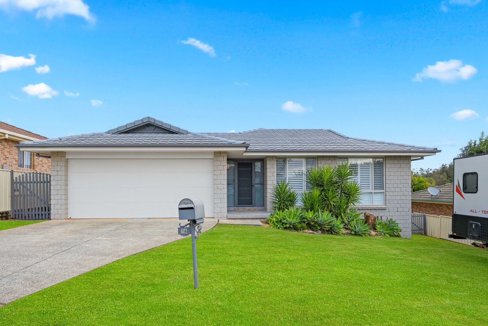 16 Bauhinia Place, Port Macquarie NSW 2444, Image 0