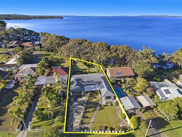 11 Marine Parade, Rocky Point NSW 2259