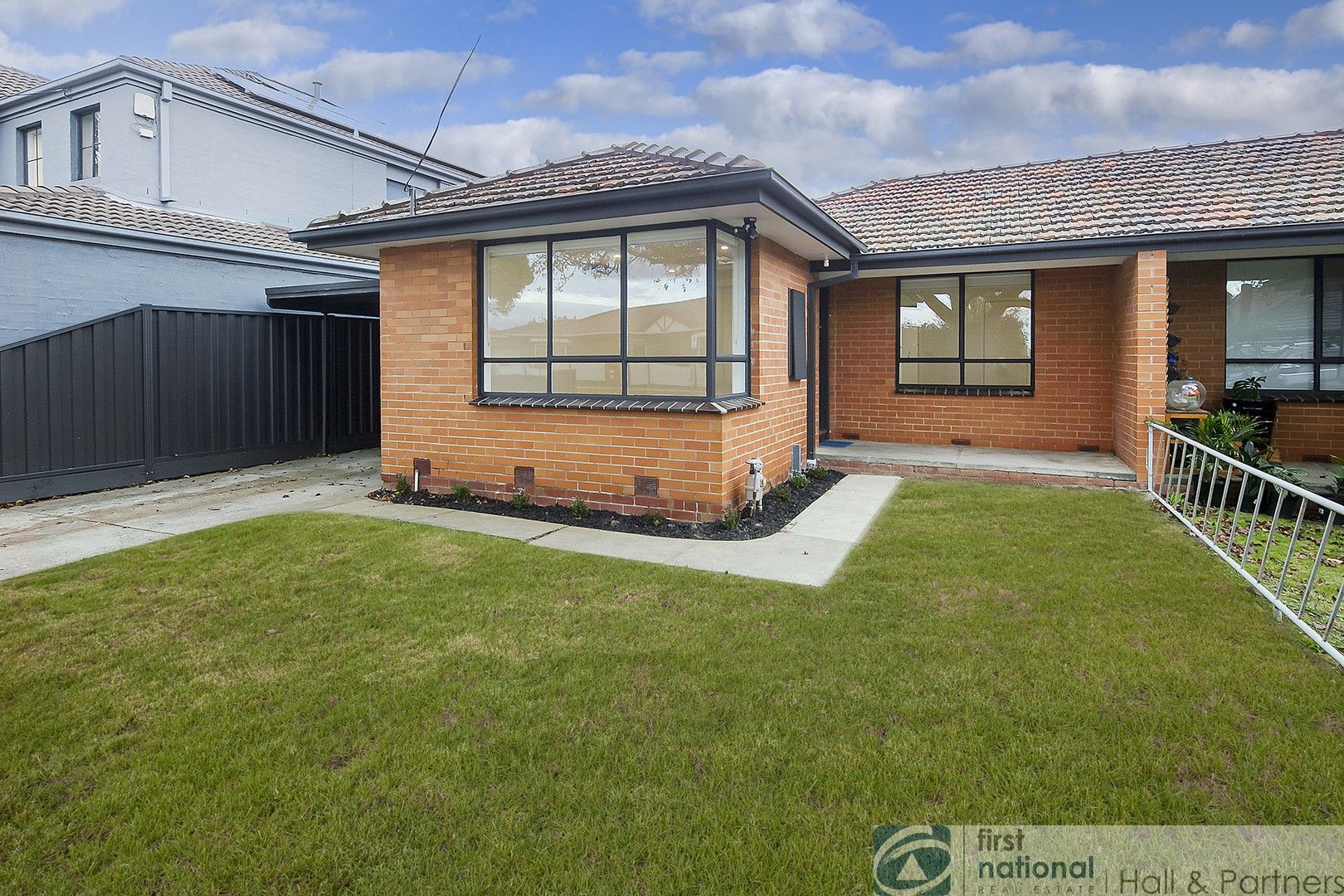 2 bedrooms House in 40 Fintonia Road NOBLE PARK VIC, 3174
