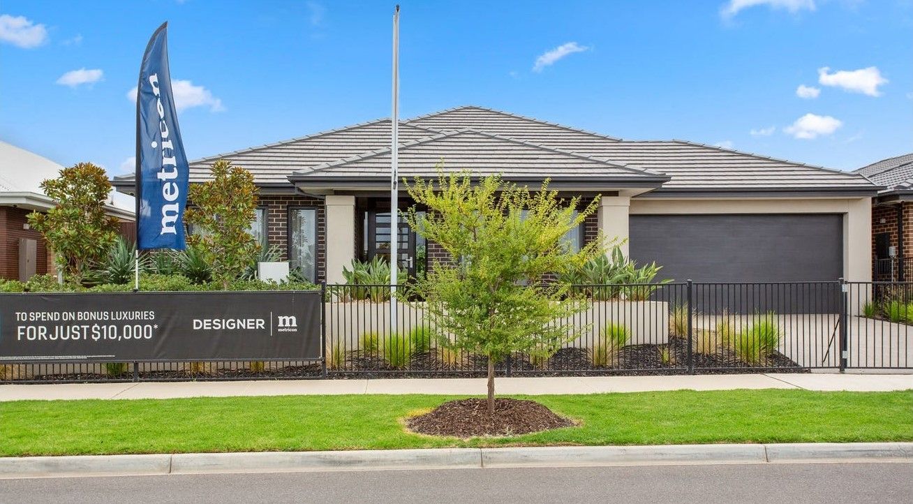 4 bedrooms House in 29 Memory Crescent WYNDHAM VALE VIC, 3024