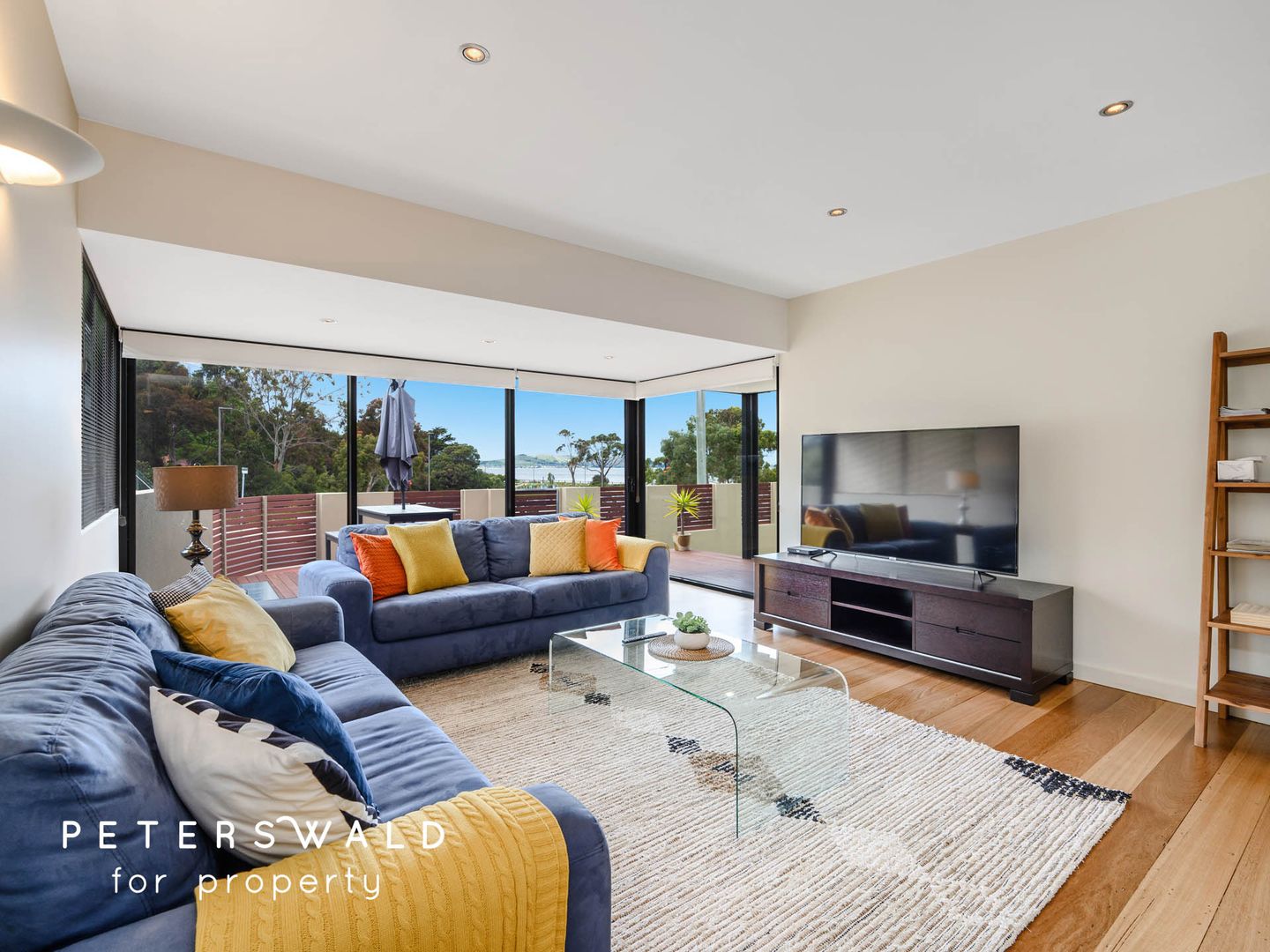 6 Derwent Street, Bellerive TAS 7018, Image 2