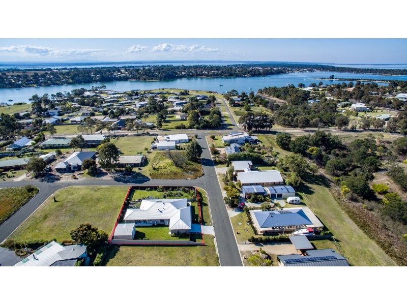 6 Lake Fair Rise, Newlands Arm VIC 3875, Image 2