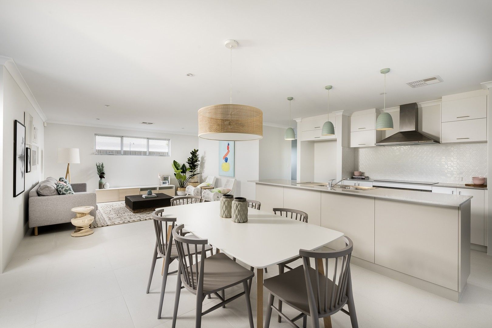4 bedrooms New House & Land in  WARNBRO WA, 6169