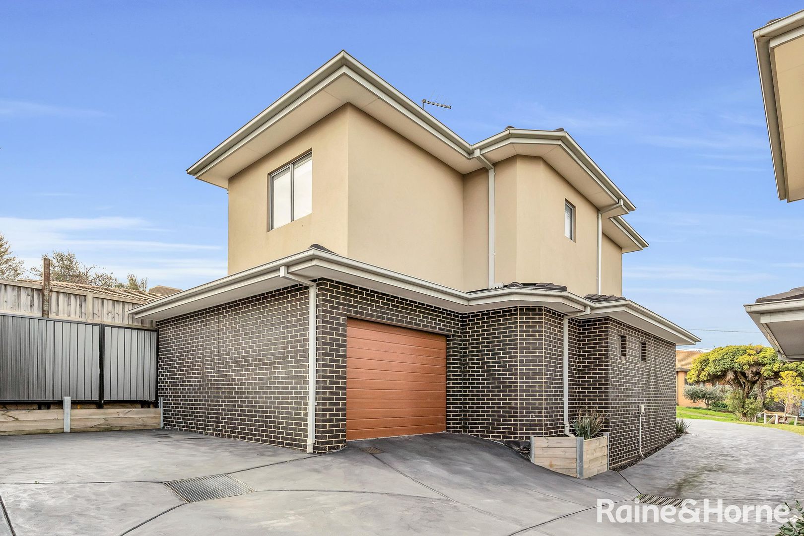 5/41 Hillside Grove, Airport West VIC 3042, Image 2