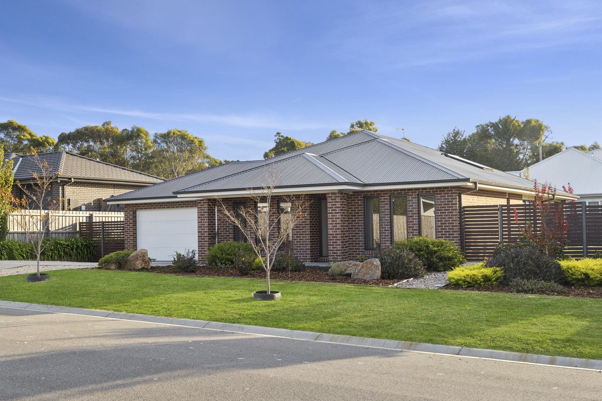 21 Riceflower Court, Gisborne VIC 3437, Image 0