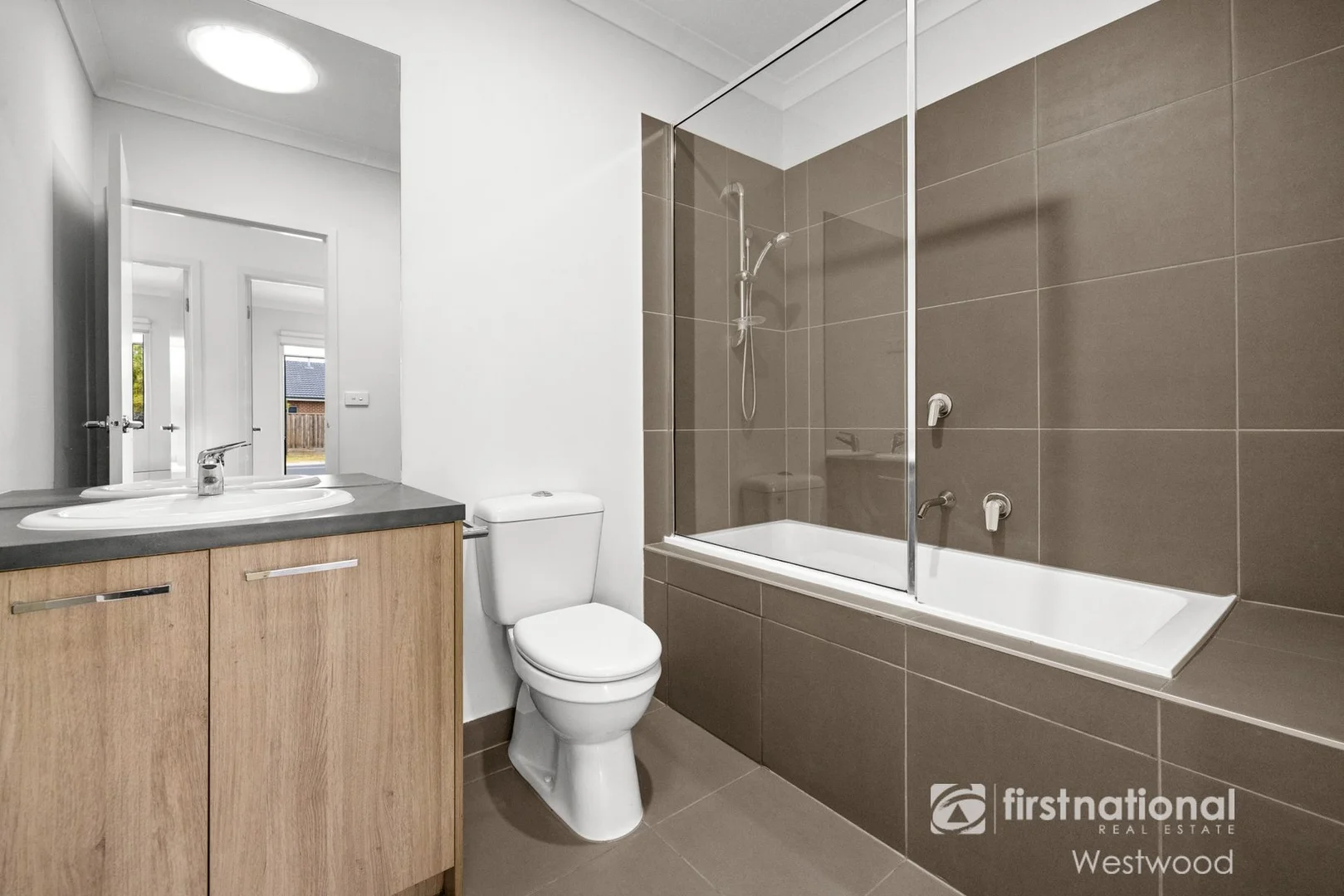 Additional image 8 of 134 Oldbridge Boulevard, Weir Views VIC 3338