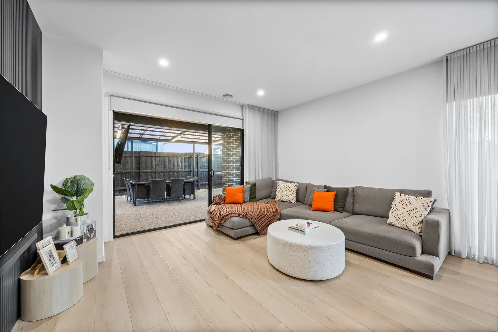 Additional image 8 of 2 Persano Way, Taylors Lakes VIC 3038