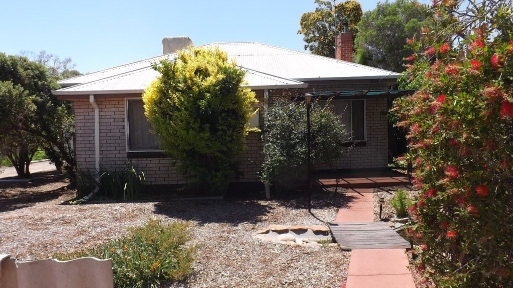 23 James Street, Kellerberrin WA 6410, Image 0